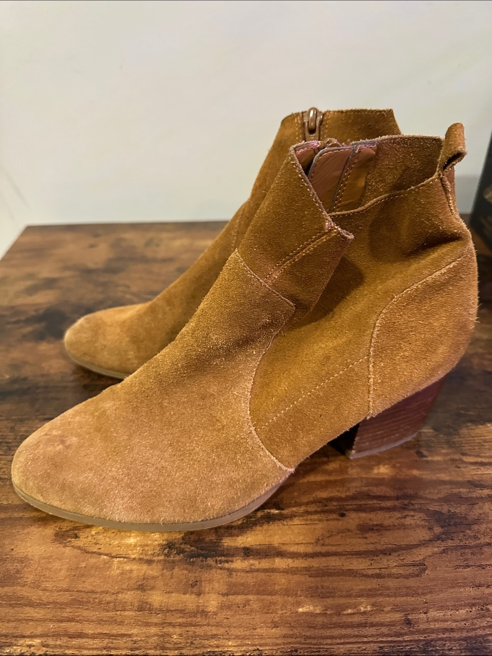 Crown Vintage Suede Ankle Boots in Chestnut